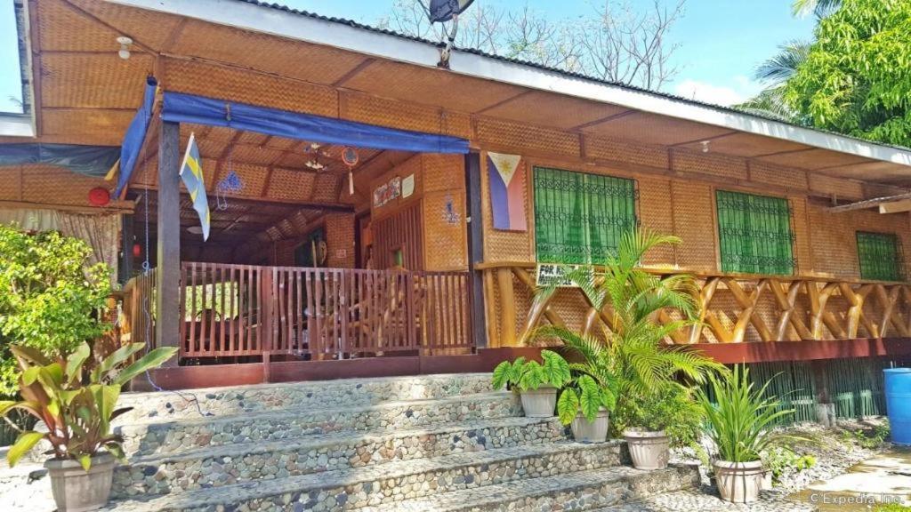 67Th Heaven Holiday Resort Lucbuan Buitenkant foto