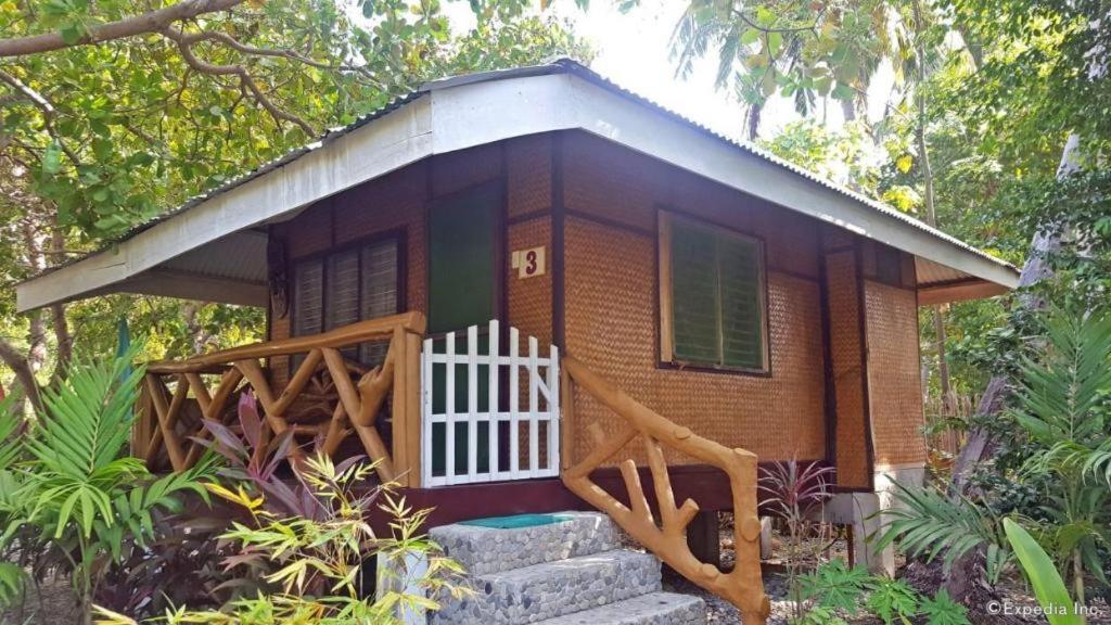 67Th Heaven Holiday Resort Lucbuan Buitenkant foto