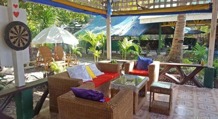 67Th Heaven Holiday Resort Lucbuan Buitenkant foto